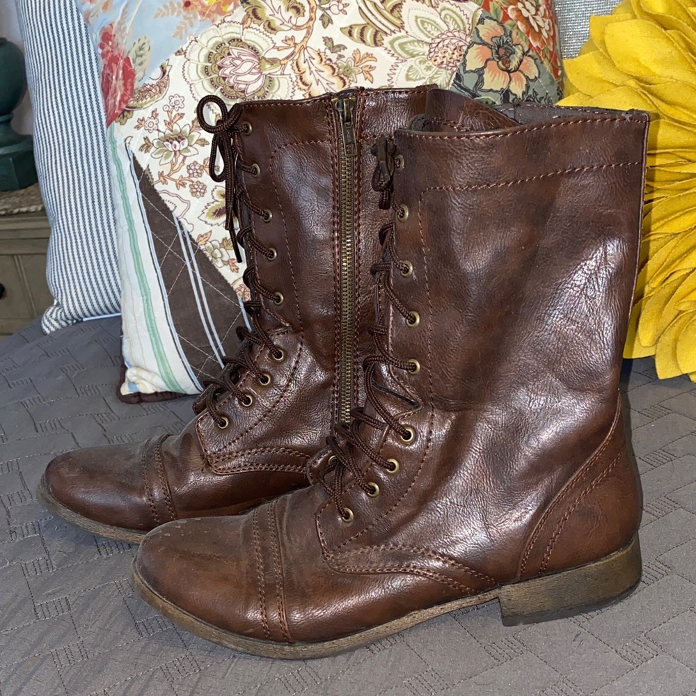 Brown Leather Lace-Up Boots sz 10